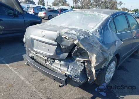 2009 Nissan Altima 2.5 S from USA, damaged, VIN 1N4AL21E39N401517